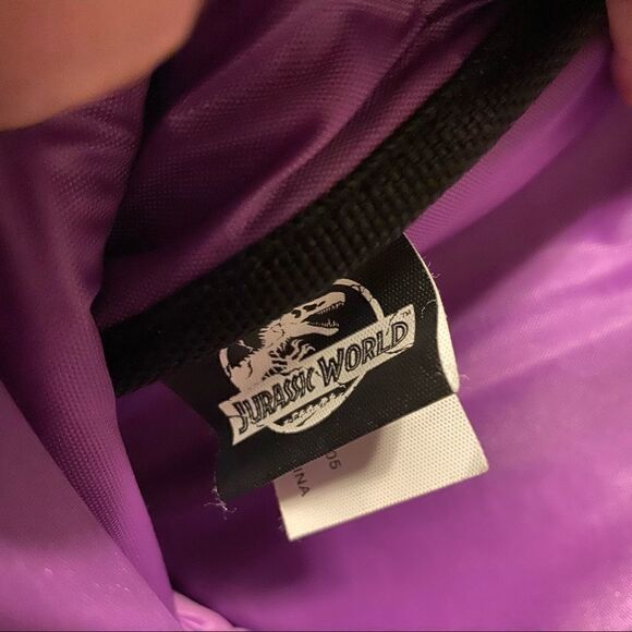 Jurassic World Clever Girl blue dinosaur around Circle, Crossbody bag purse - Picture 8 of 9